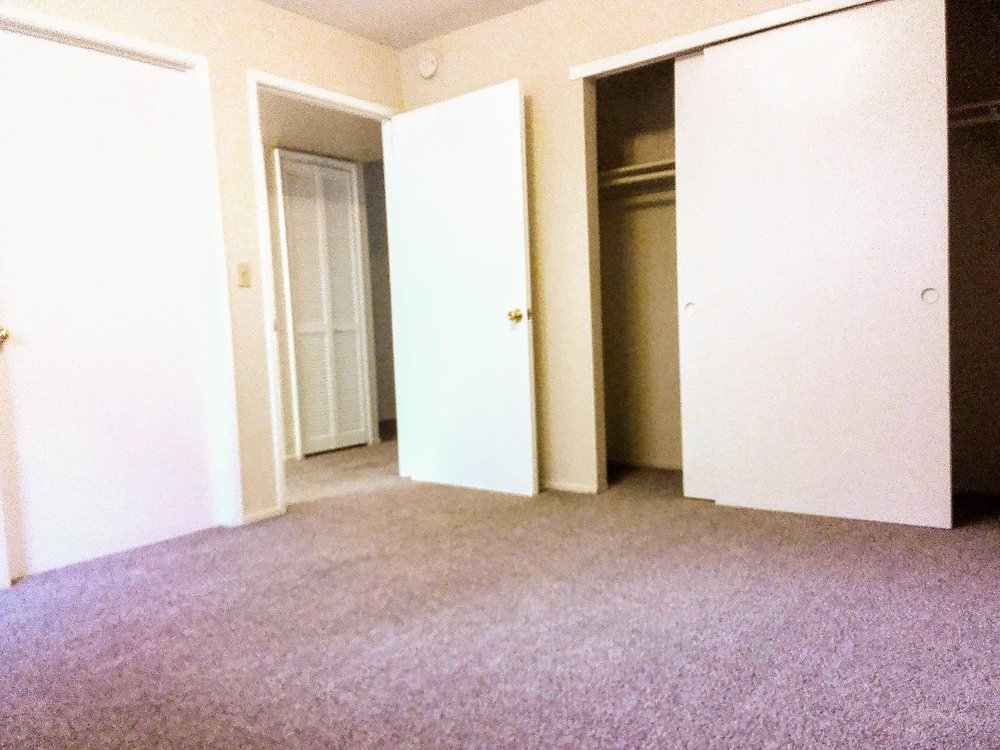Eastwood Court Apartments