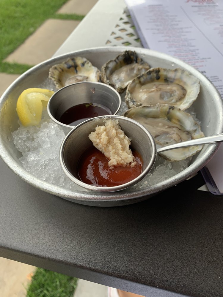 Angelo's Taverna
