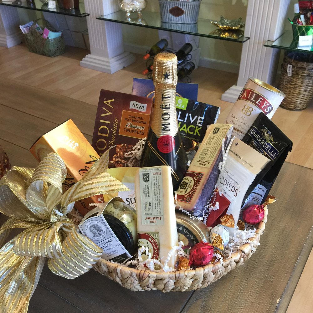 Art Among The Flowers 150 Photos Florists 160 Cypress Point Pkwy