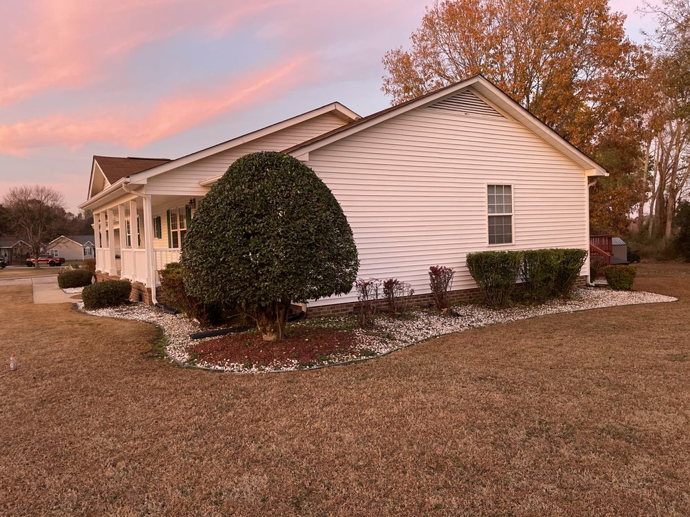 Rojas Exclusive Lawn Care