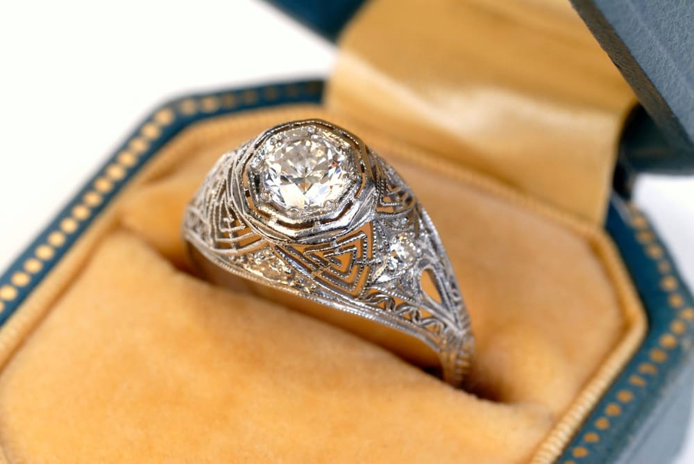 Blue Moon Estate Sales