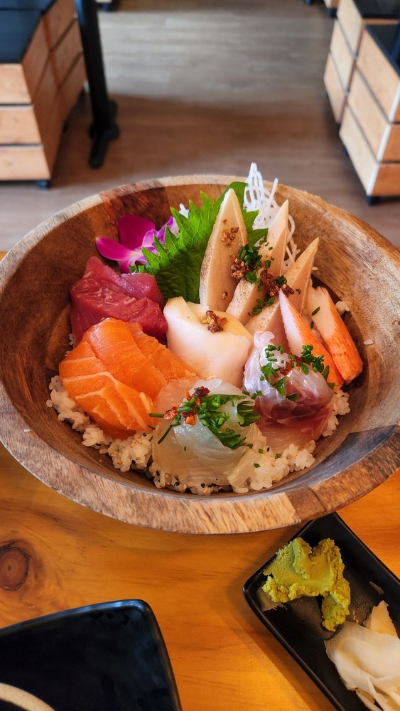 Bluefin Sushi & Ramen - Lakeway