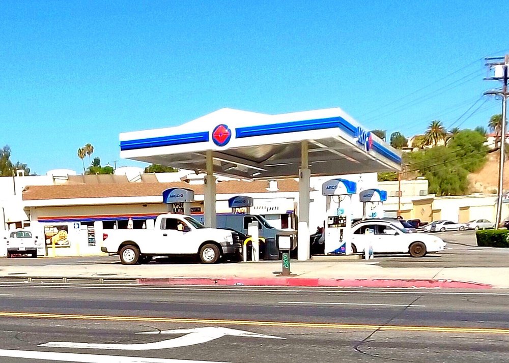 Arco & AMPM Gas Stations 701 W Channel St, San Pedro, San Pedro, CA