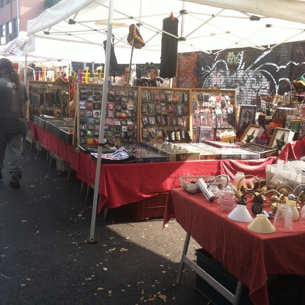Fiera di senigallia 12 recensioni mercatini delle pulci via ... Milano mercatino usato vecchio tavolo legno