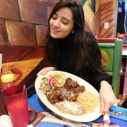 La Canoa 111 Photos 52 Reviews Seafood 50 S Green Bay Rd Photo Of La Canoa Waukegan Il United States Mole Con Pollo