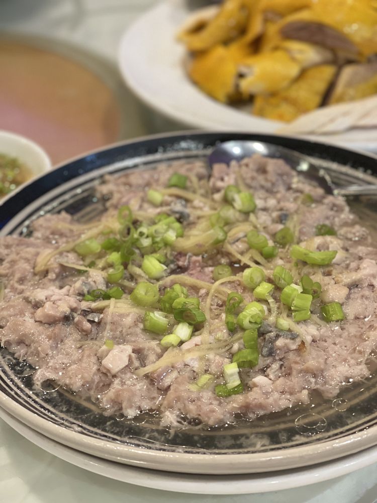 Lucky Dragon 龍圖飯店