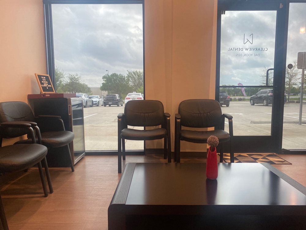 image of business Clearview Dental