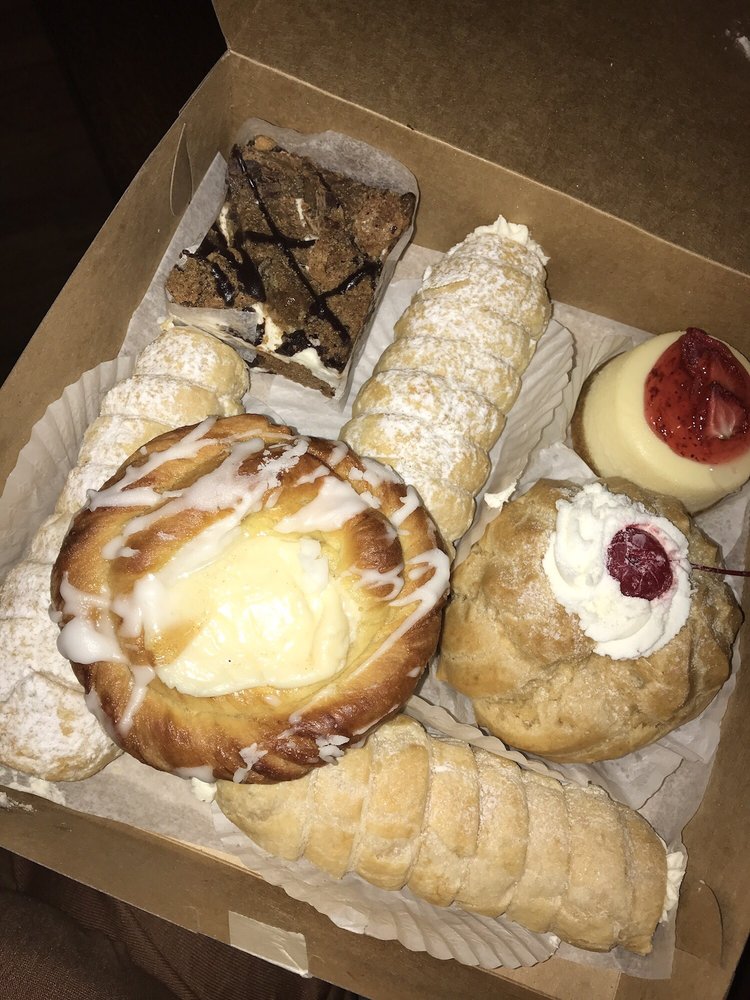 Calvitto's Pizza & Bakery