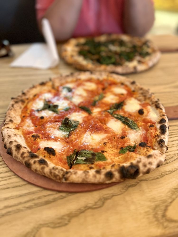 Piccoli Piatti Pizzeria Piccoli Piatti Pizzeria