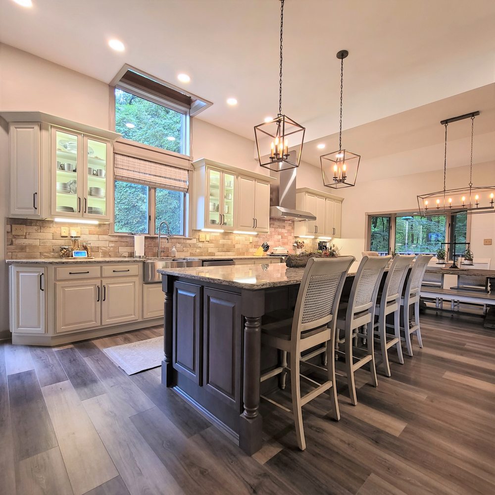 McLusky Showcase Kitchens & Baths