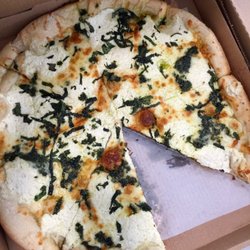 Pizzetta S Pizzeria 42 Photos 129 Reviews Italian 4107 Photo Of Pizzetta S Pizzeria Wilmington Nc United States Pesto