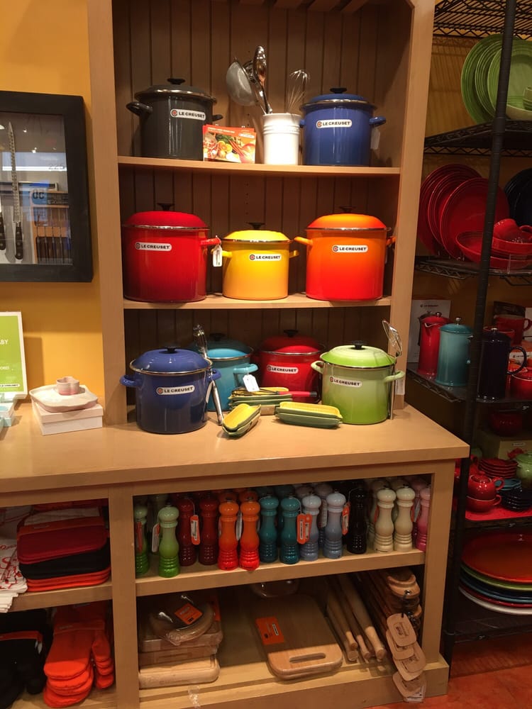 Le Creuset Outlet Store