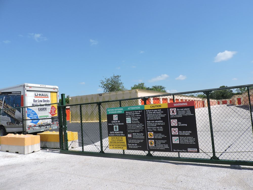 U-Haul Moving & Storage At Austin Hwy