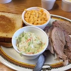 Toby S Barbecue 21 Photos 31 Reviews Barbeque 8483 New Kings Photo Of Toby S Barbecue Jacksonville Fl United States