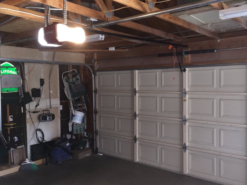 Wifi Garage Door Opener Liftmaster 8550w Dc Battery Backup