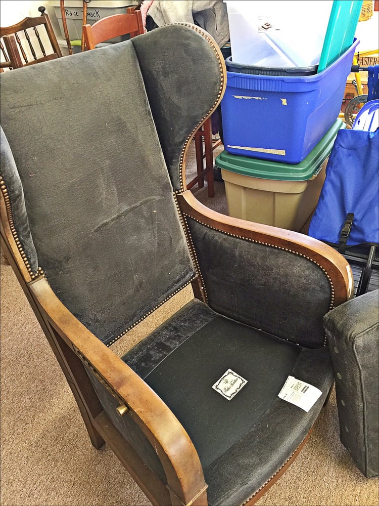 Ken Shays Upholstering 16 Photos Furniture Reupholstery 602 Ken Shays