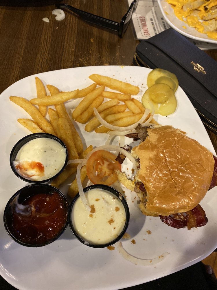 Woodtop Tavern