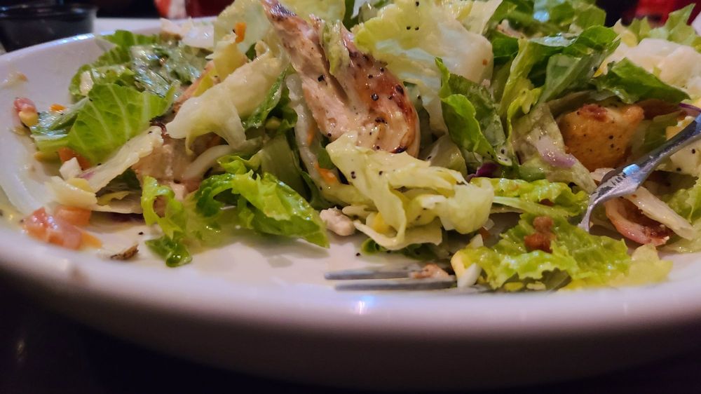 Red Robin Gourmet Burgers and Brews