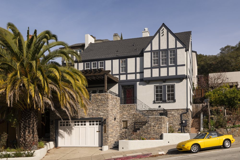 Cari Designs Architecture