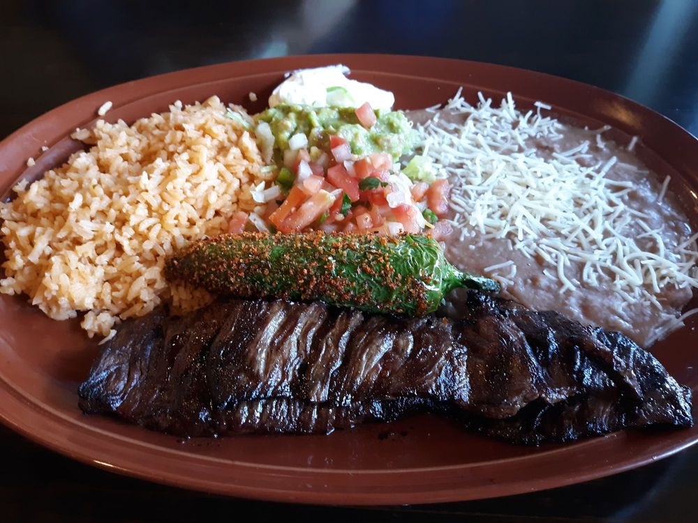 De Leon's Taco & Bar