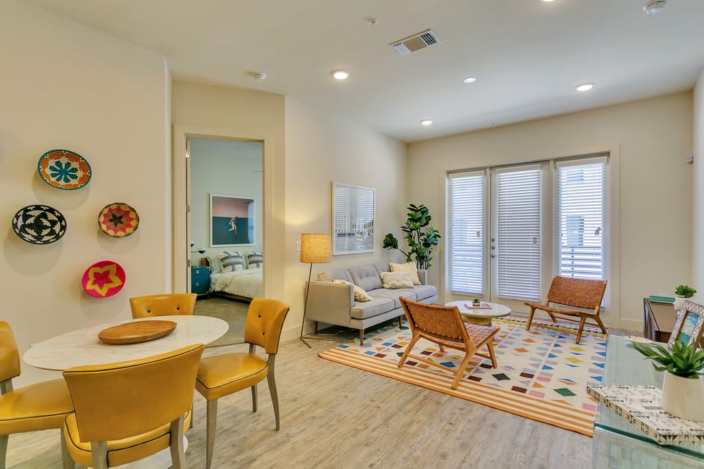 Dallas Sky Lofts Apartment Locating
