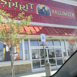 photo of spirit halloween memphis tn united states