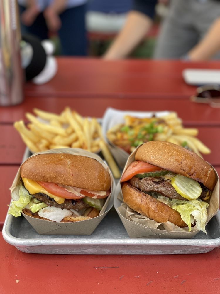 Gott's Roadside