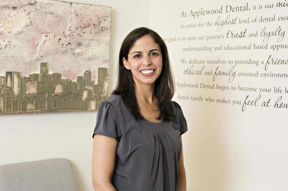 image of business Applewood Dental