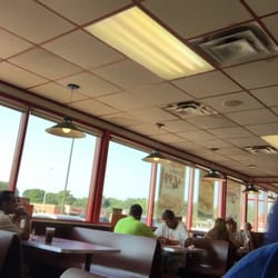 Huddle House Diners 305 East Karsch Blvd Farmington Mo Photo Of Huddle House Farmington Mo United States