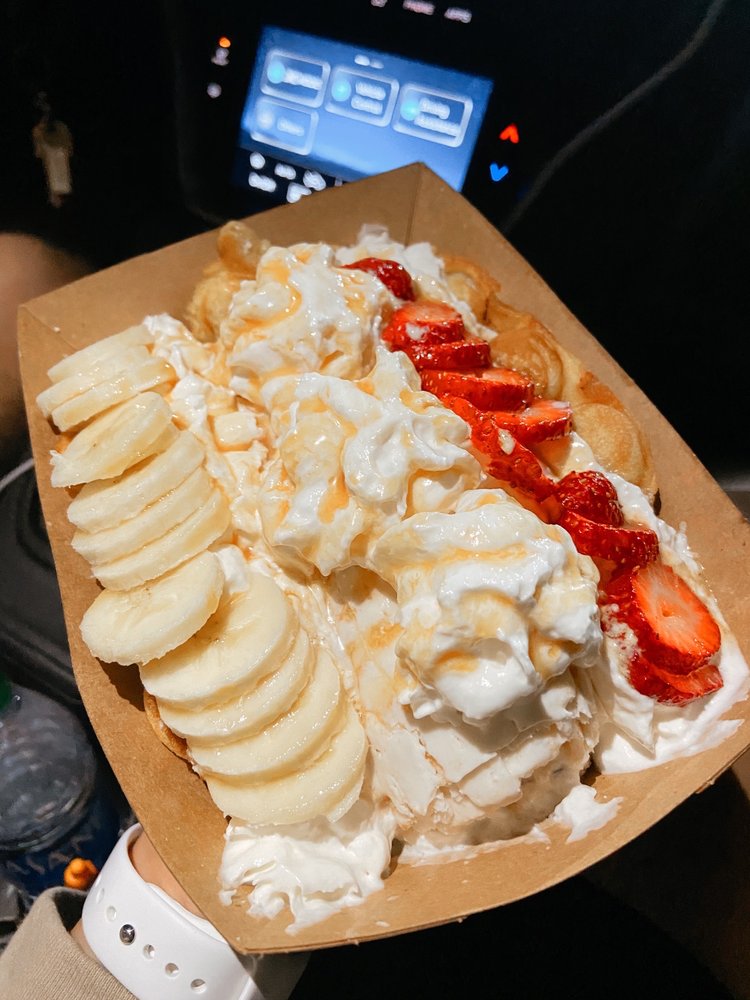 Strawberry King Rolled Ice Cream