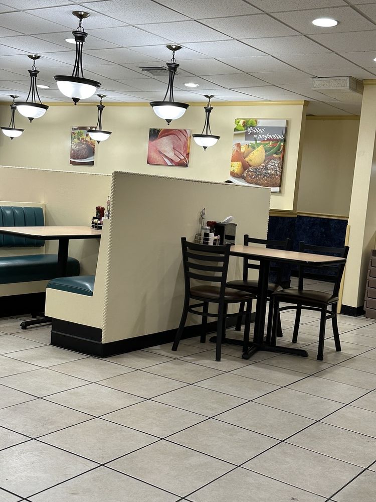 Lemoyne Diner