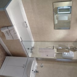 Decorative Bathroom Systems Limited 10 Photos Kitchen Bath Photo Of Decorative Bathroom Systems Limited Atherstone Warwickshire United Kingdom