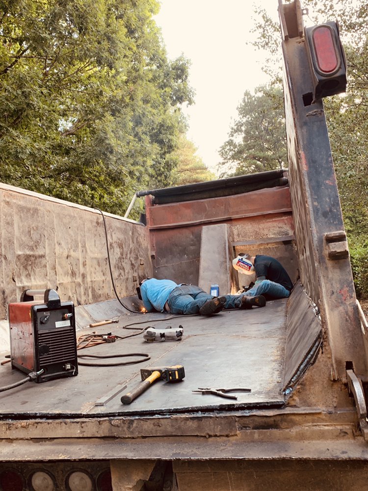 Hurd Contracting and Fabrication