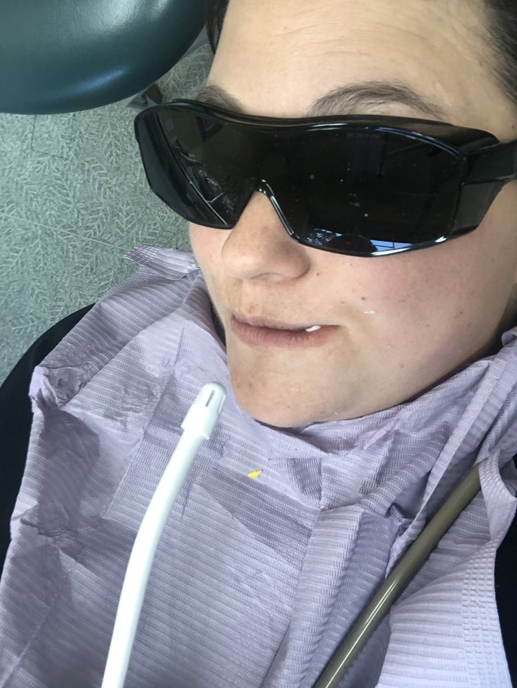 image of business Emerson Rowley, DMD