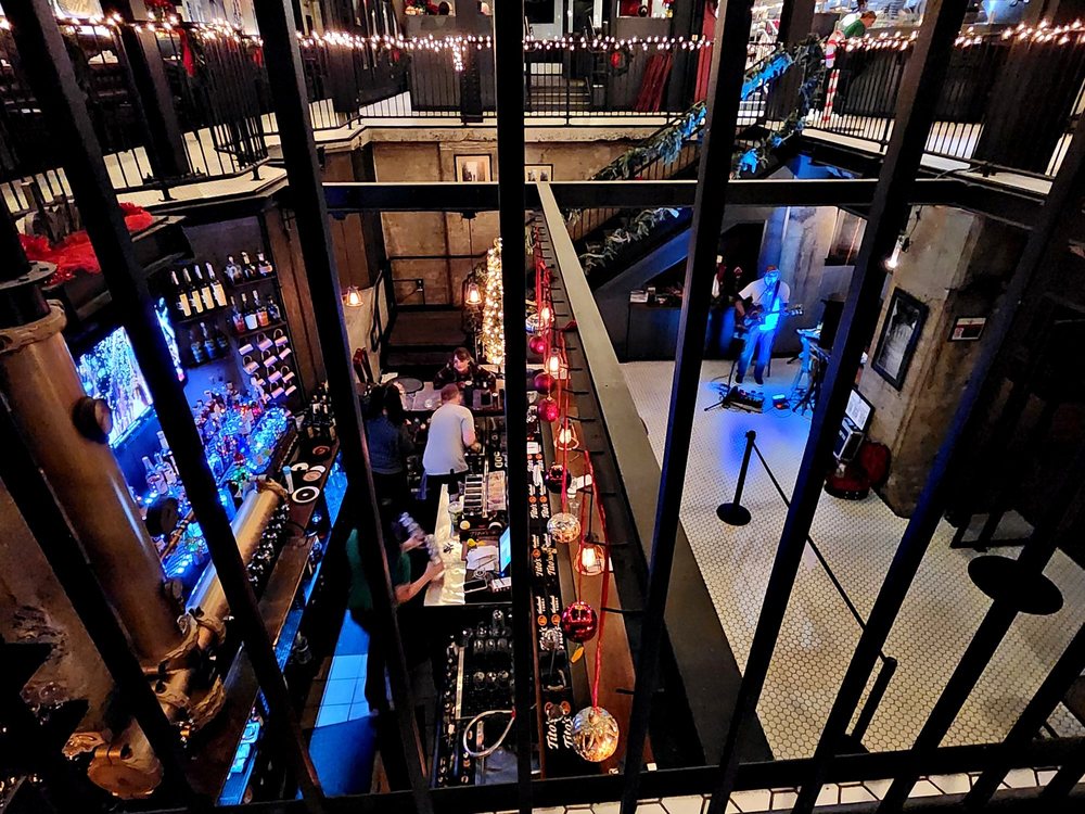 Steam Plant Restaurant & Brew Pub