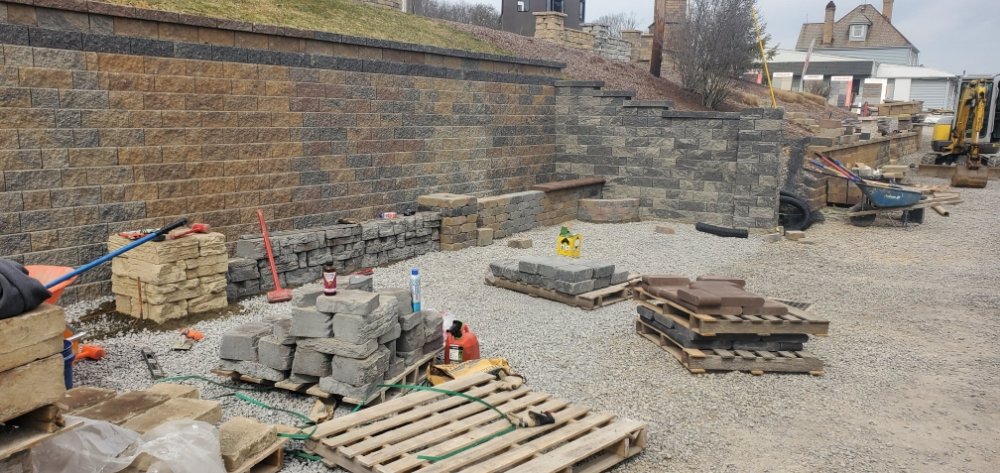 image of business Rosenberger Scapes & Contracting