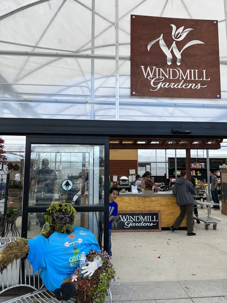 Windmill Gardens Riverside Farm