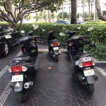 Scooter Style 55 Photos 13 Reviews Motorcycle Al 1676 Photo Of Scooter Style Miami Beach Fl United States