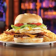 Wingers 25 Photos 35 Reviews En Wings 696 Yellowstone Photo Of Wingers Pocatello Id United States