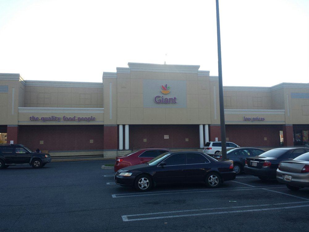 Giant Food Grocery 6620 Reisterstown Rd, Reisterstown Station