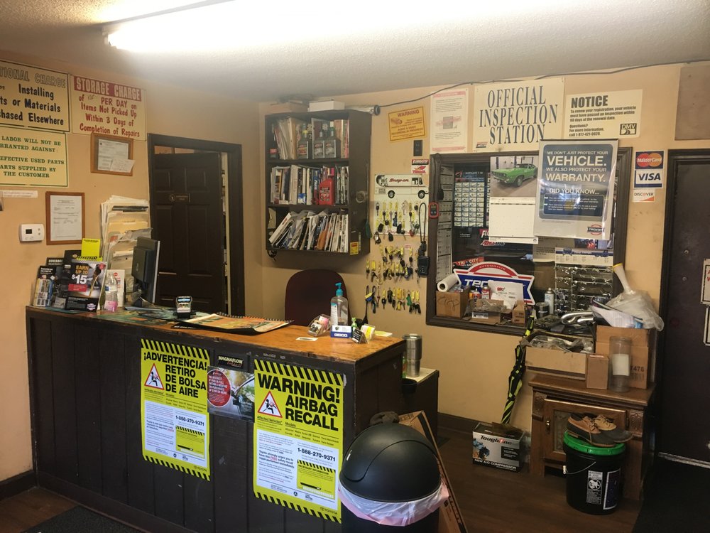 Latino's Auto Doctor