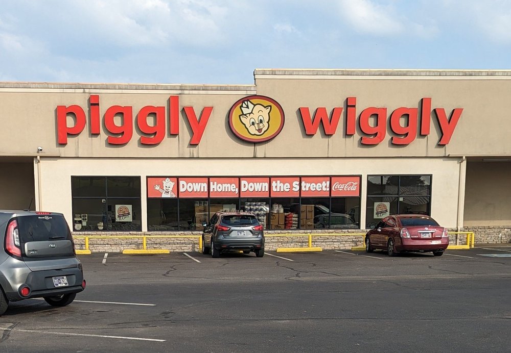 Piggly Wiggly Waynesboro Logo