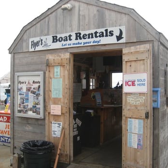 flyers boat rental 10 photos 13 reviews boating 131a flyers provincetown