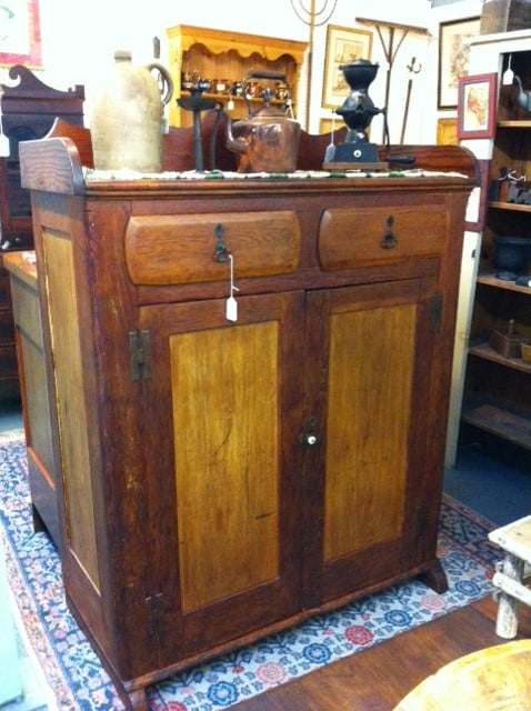 Zionsville Antique Mall