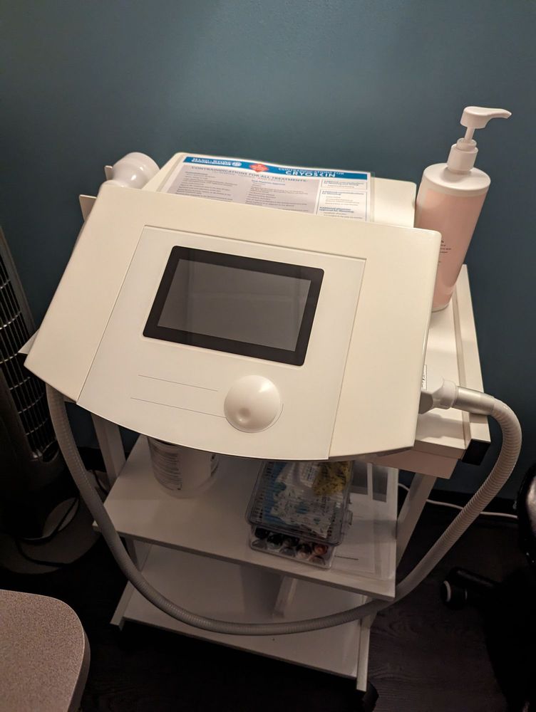 Hand and Stone Massage and Facial Spa