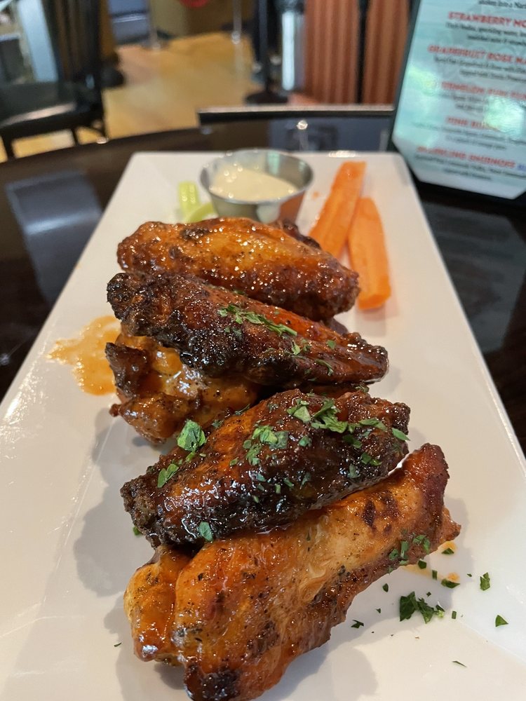 Scooters Bar & Grill Photo