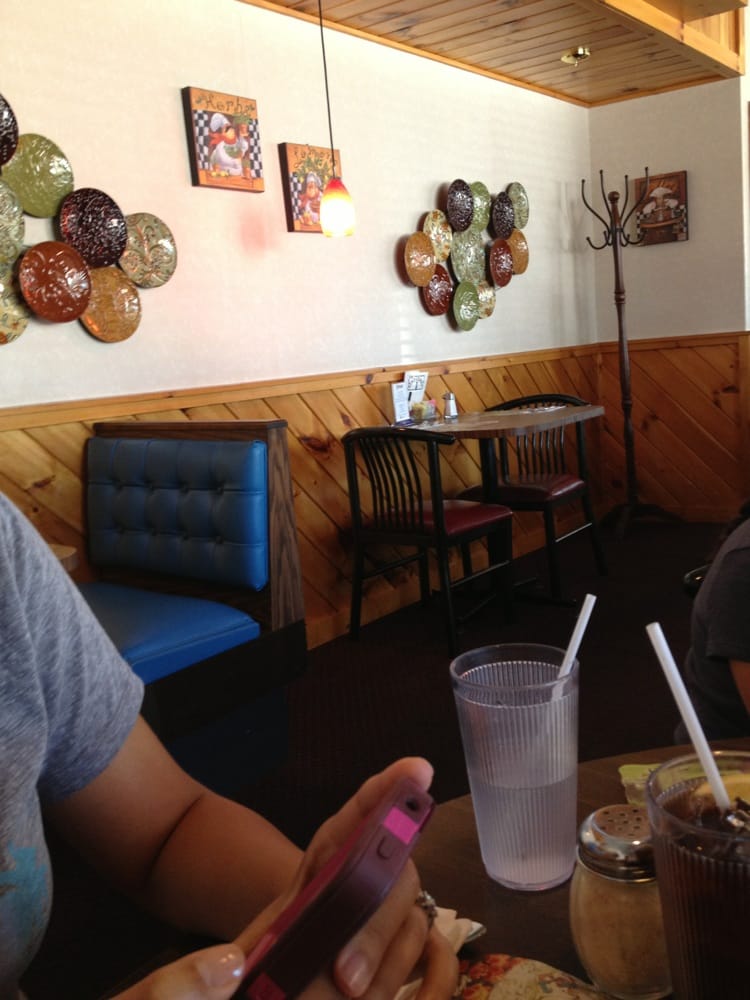 The Peppermill Restaurant 16 Photos & 25 Reviews Breakfast & Brunch