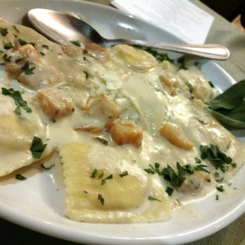 Bertucci S Italian Restaurant Order Food Online 105 Photos 68 Photo Of Bertucci S Italian Restaurant Plymouth Meeting Pa United States Ernut Squash