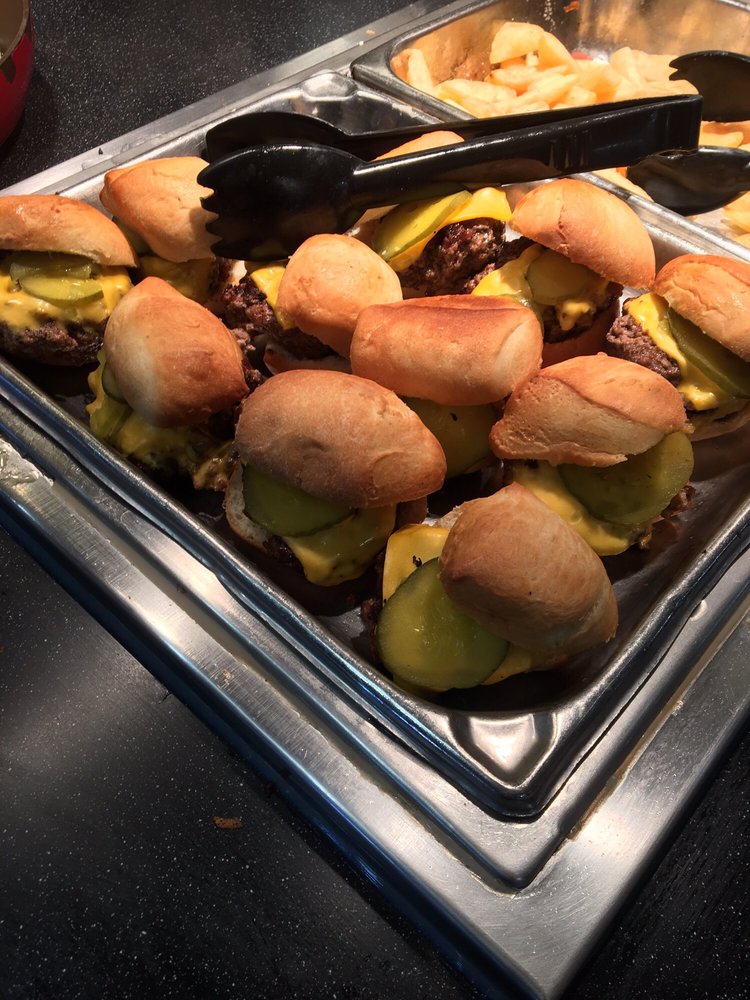 Golden Corral 26 Photos & 41 Reviews Buffets 880 Palm Bay Rd NE