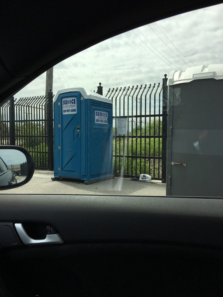 O’Hare International Cell Phone Lot Parking 10000 Bessie Coleman Dr